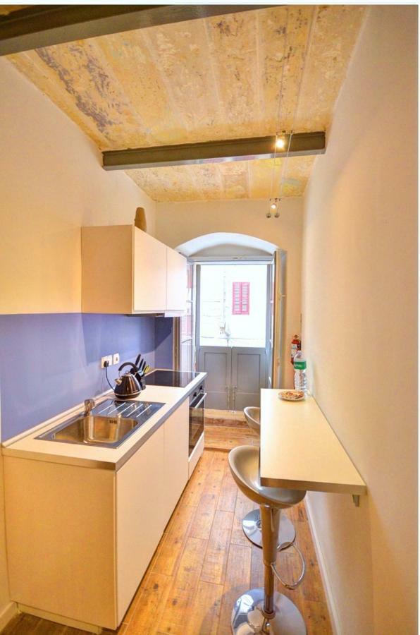West Street Apartments Valletta Bagian luar foto
