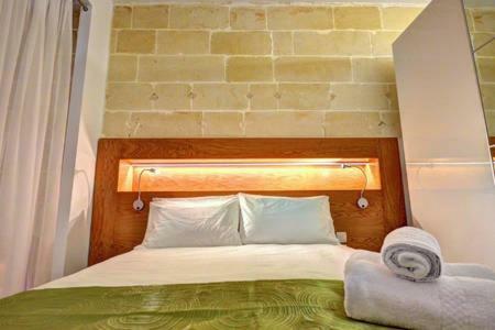 West Street Apartments Valletta Bagian luar foto