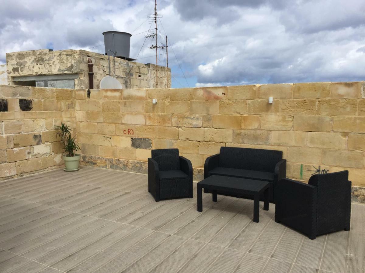 West Street Apartments Valletta Bagian luar foto